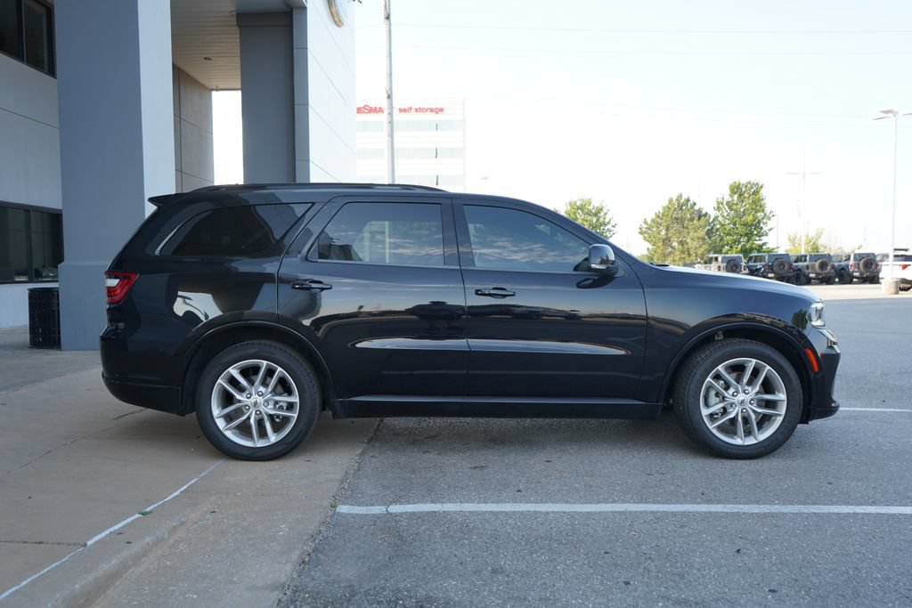 Used 2024 Dodge Durango GT RWD image 8