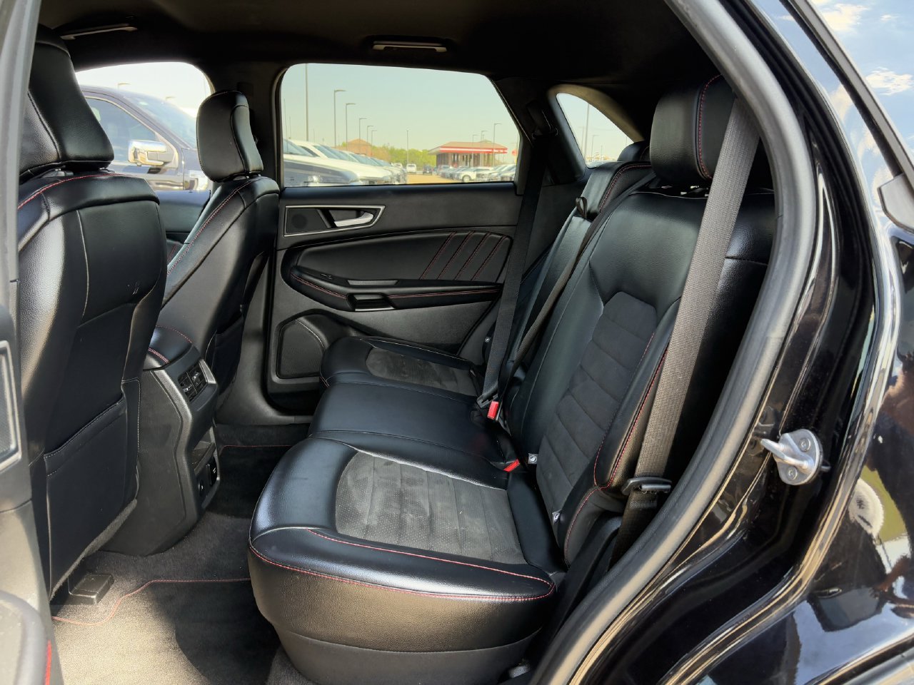 Certified 2024 Ford Edge ST-Line AWD/4WD image 26