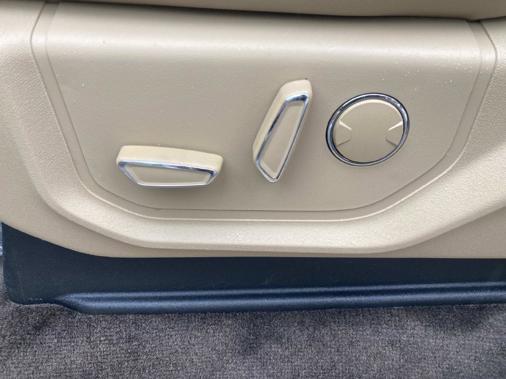 Certified 2018 Ford F150 Lariat RWD image 19