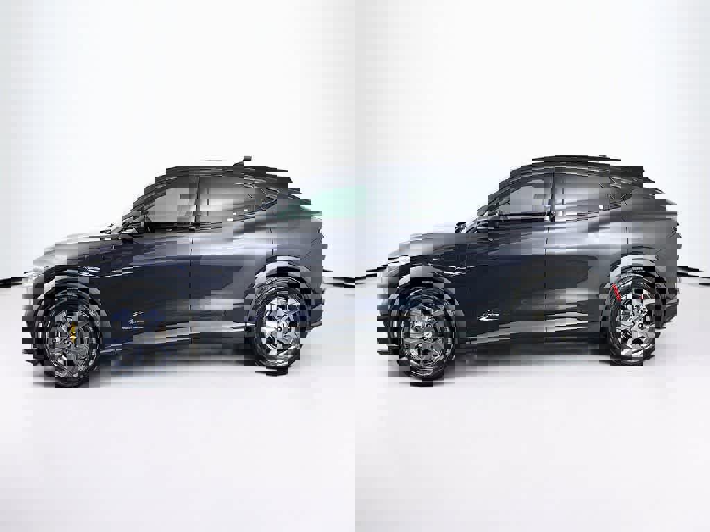 Certified 2022 Ford Mustang Mach-E Select image 2