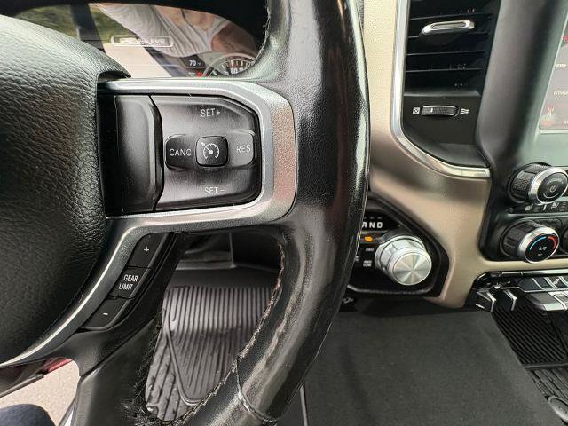Used 2019 RAM 1500 Laramie AWD/4WD image 17
