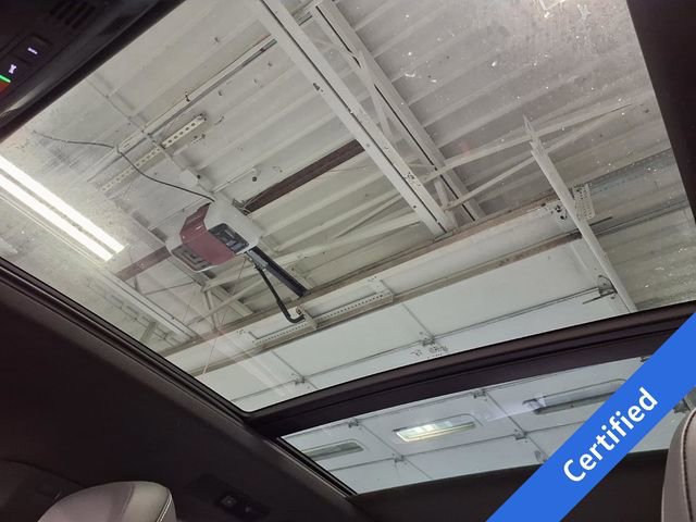 Used 2024 Volkswagen Tiguan SE R-Line AWD/4WD image 12