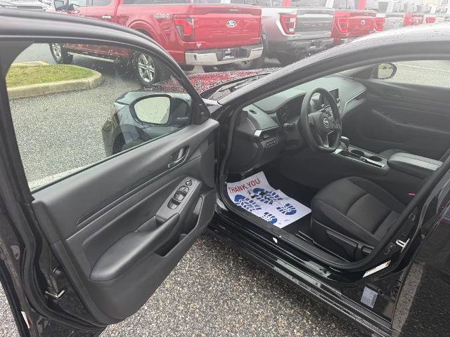Used 2023 Nissan Altima 2.5 S FWD image 10