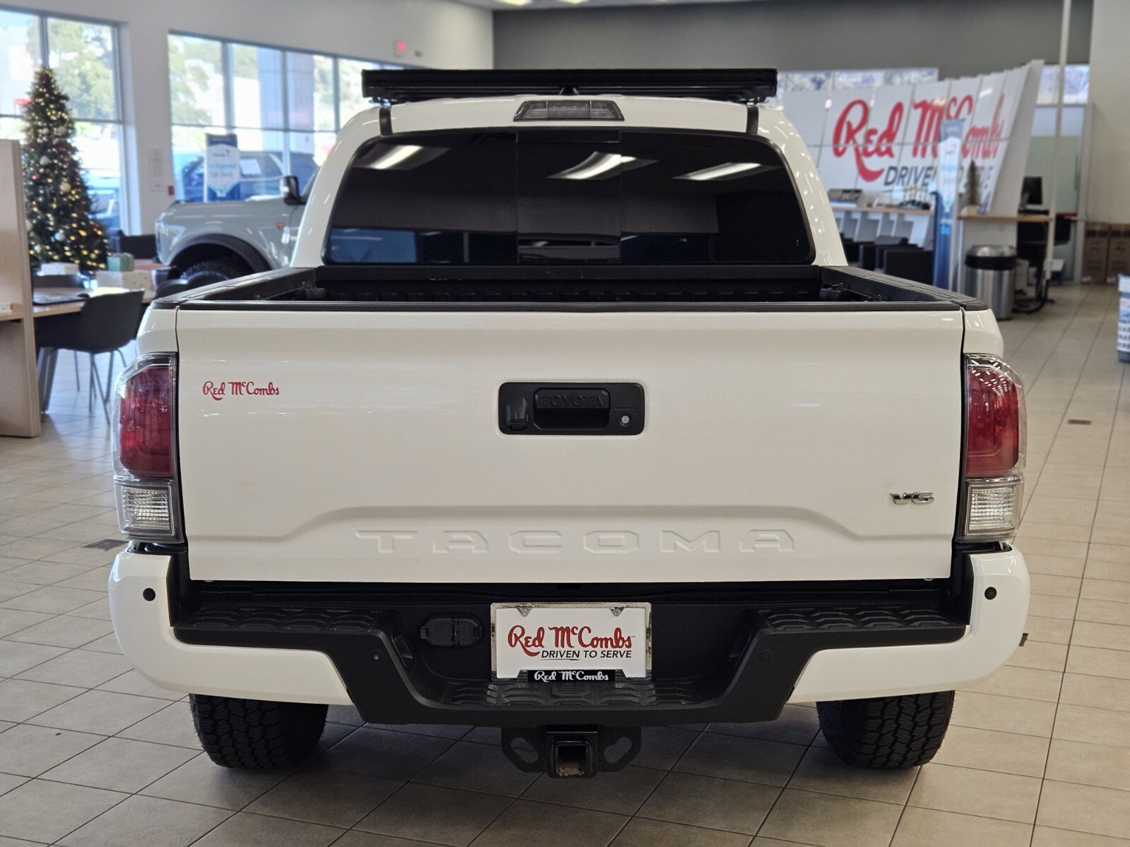 Used 2021 Toyota Tacoma TRD Off-Road w/ Technology Package image 5