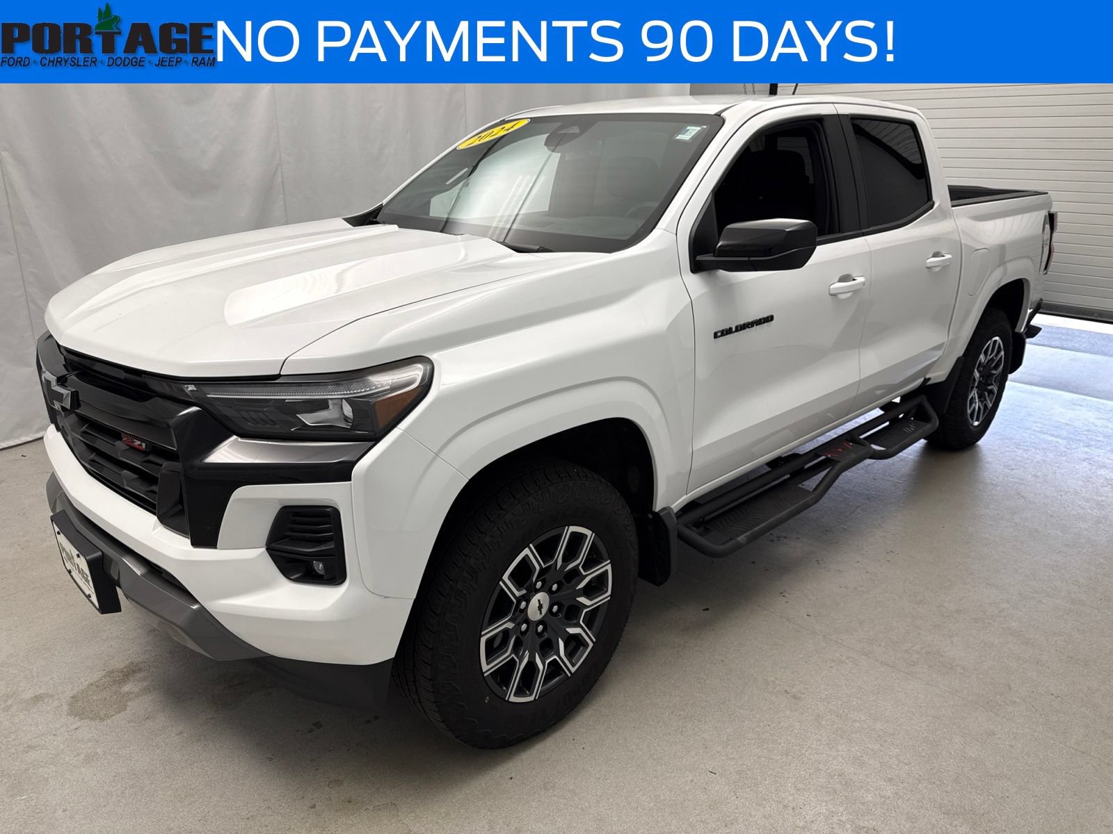 Used 2024 Chevrolet Colorado Z71 w/ Z71 Convenience Package 2 AWD/4WD image 7