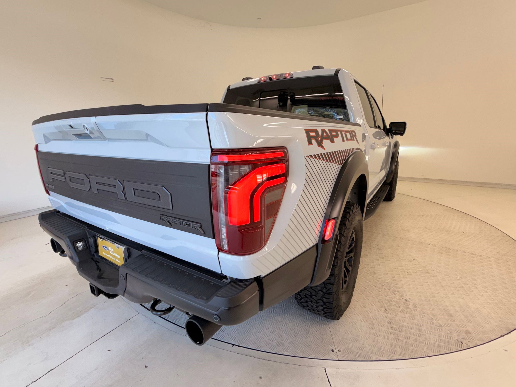 Certified 2025 Ford F150 Raptor image 32