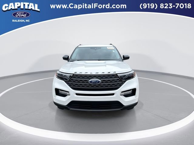 Certified 2023 Ford Explorer XLT w/ Equipment Group 202A image 9