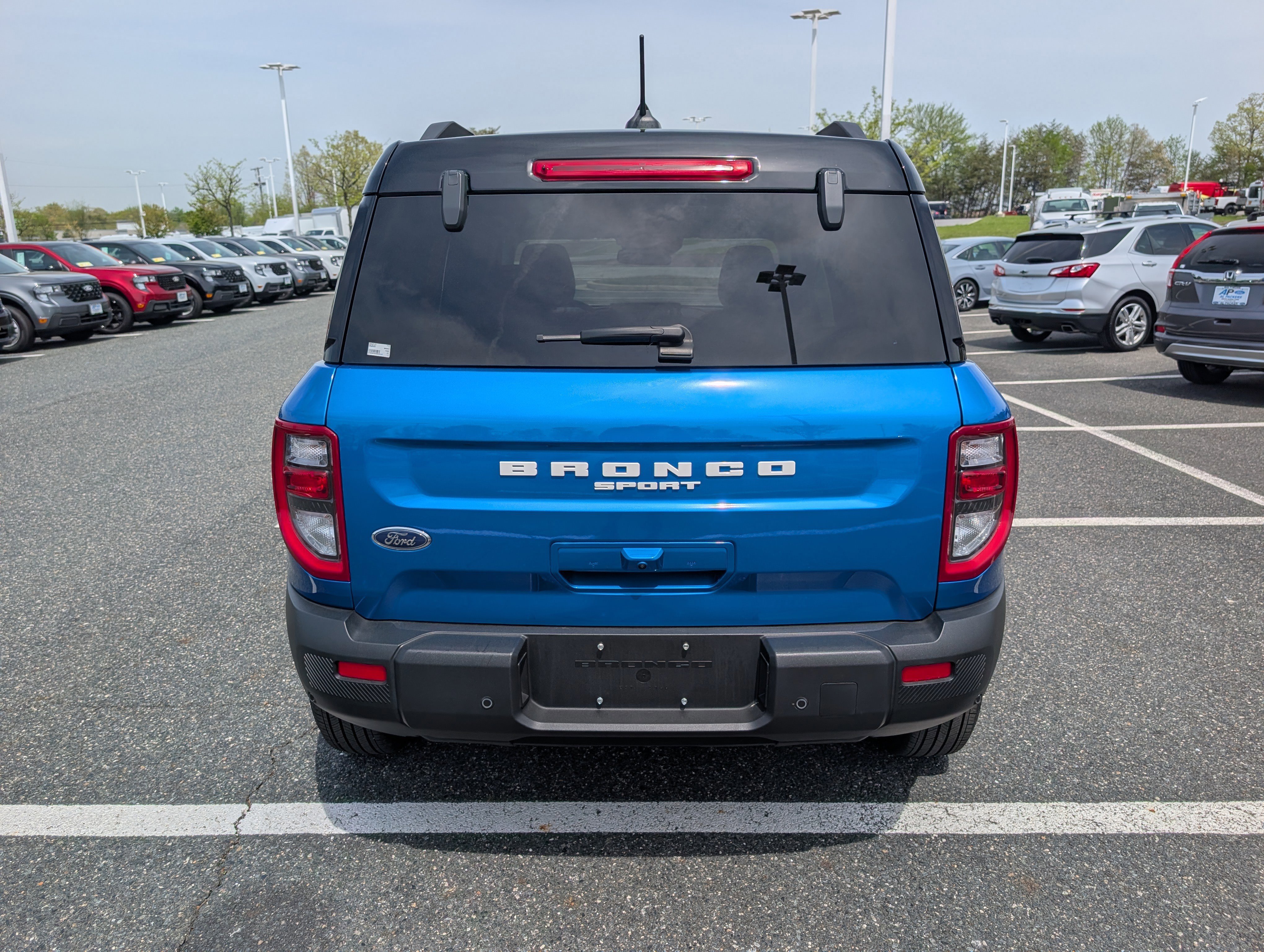 Certified 2025 Ford Bronco Sport Outer Banks w/ Outer Banks Tech Package+ image 4