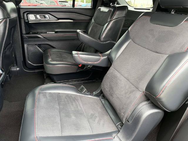 Certified 2025 Ford Explorer ST w/ Sun And Sound Package AWD/4WD image 19