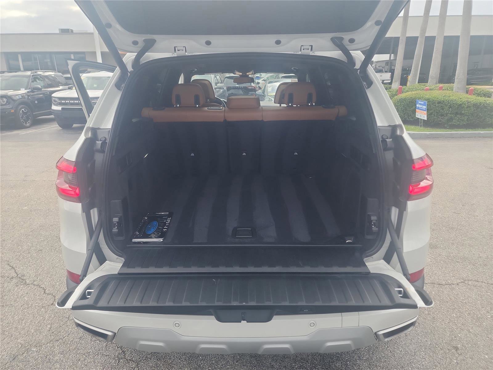 Used 2021 BMW X5 xDrive40i w/ Convenience Package image 22