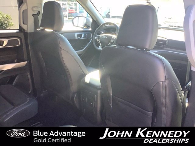 Certified 2023 Ford Explorer XLT w/ Equipment Group 202A AWD/4WD image 29