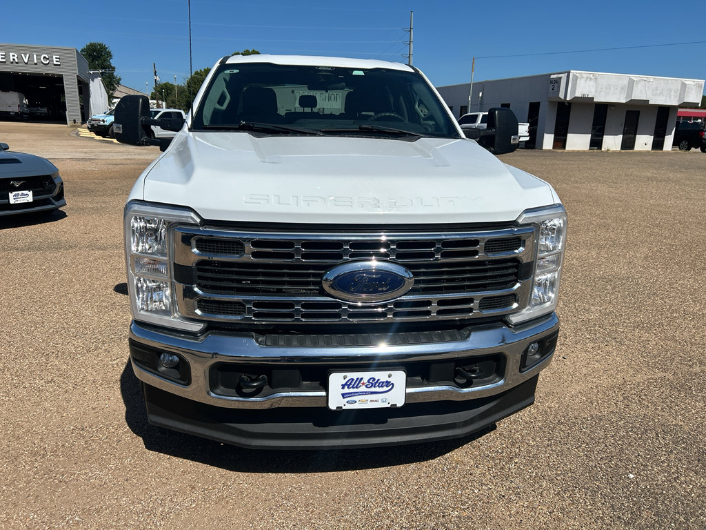 Certified 2024 Ford F250 XLT w/ FX4 Off-Road Package AWD/4WD image 7