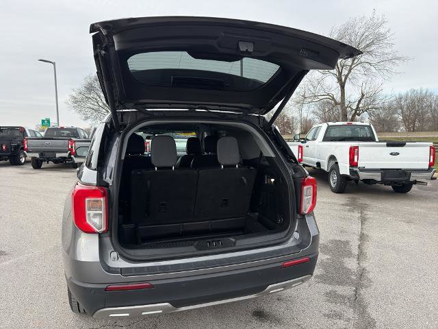 Certified 2022 Ford Explorer XLT w/ Equipment Group 202A image 18