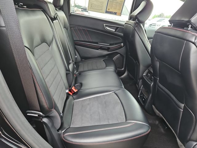 Certified 2024 Ford Edge ST-Line AWD/4WD image 30