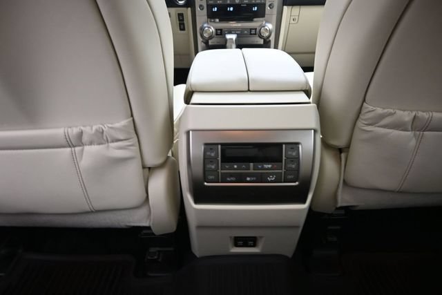 Used 2020 Lexus GX 460 Luxury w/ Luxury Sport Package AWD/4WD image 25