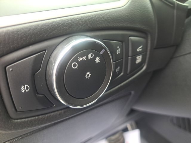 Certified 2022 Ford Edge ST-Line AWD/4WD image 12