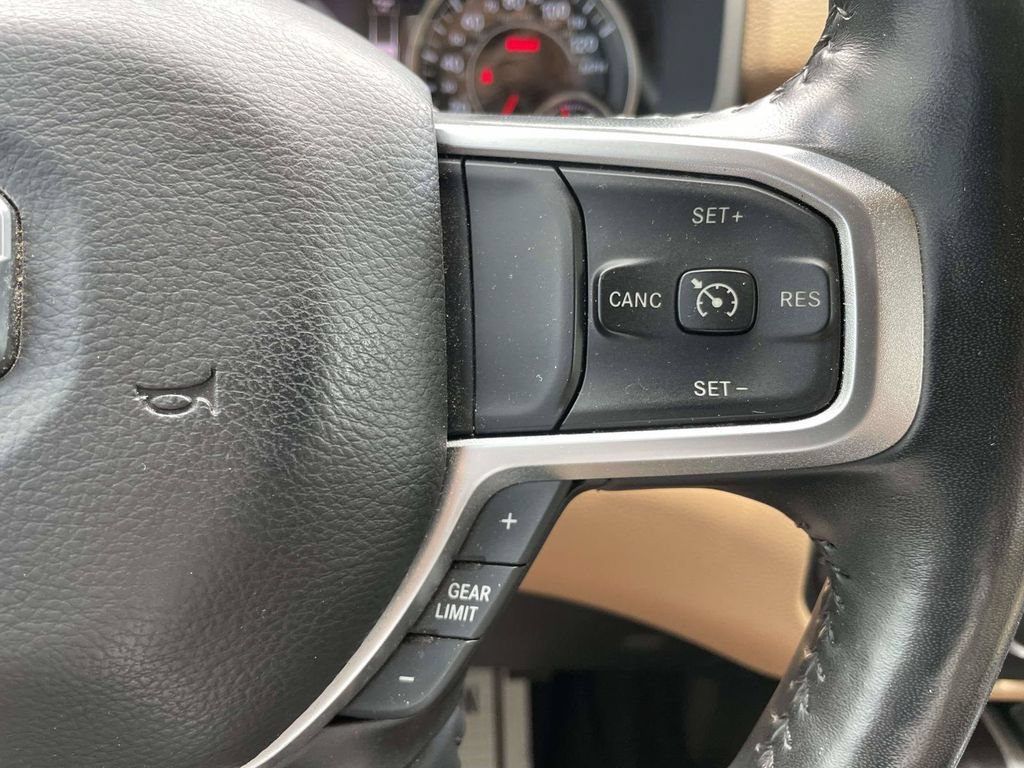 Used 2020 RAM 1500 Big Horn AWD/4WD image 25