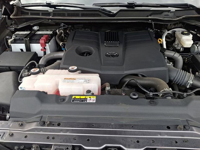 Used 2023 Toyota Tundra SR5 w/ SR5 Premium Package image 28