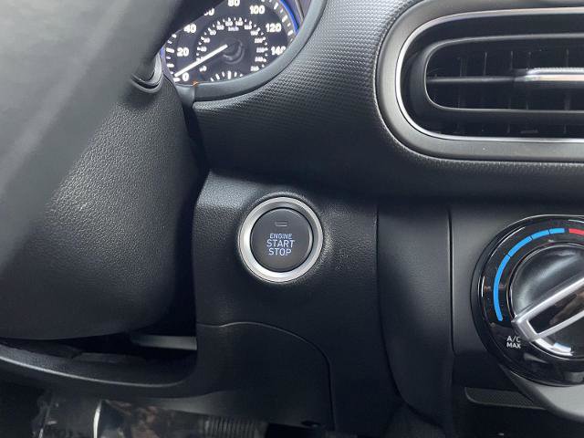 Used 2023 Hyundai Kona SEL image 24