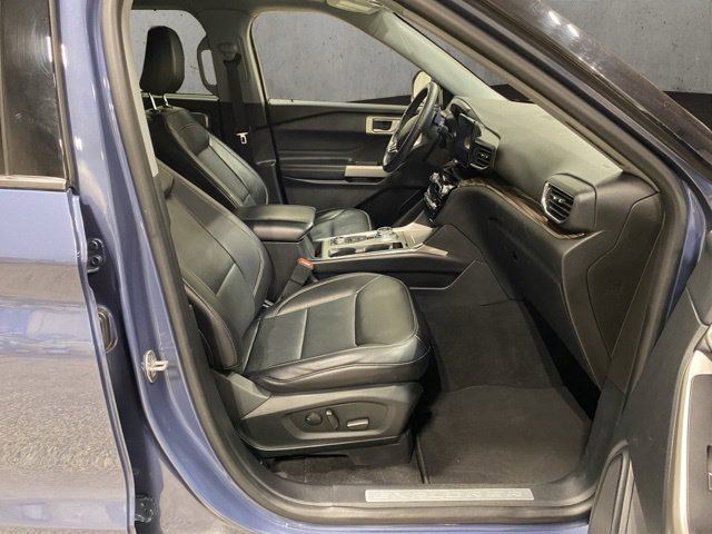 Certified 2021 Ford Explorer Limited w/ Equipment Group 301A AWD/4WD image 20