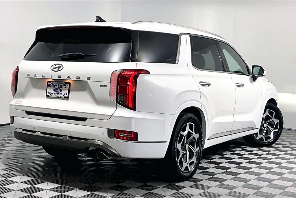 Used 2022 Hyundai Palisade Calligraphy w/ Cargo Package AWD/4WD image 12