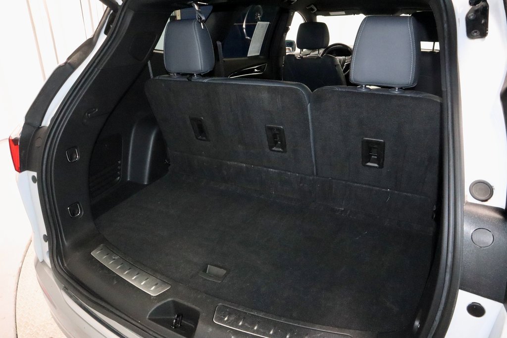 Used 2024 Buick Enclave Premium image 16