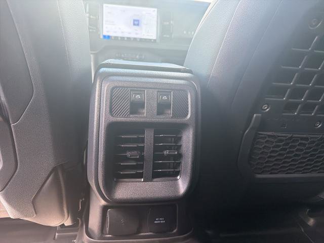 Certified 2025 Ford Bronco Badlands AWD/4WD image 18