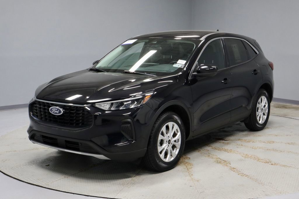 Certified 2023 Ford Escape Active w/ Tech Pack #2 AWD/4WD image 9