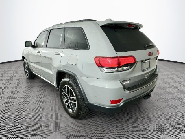 Used 2021 Jeep Grand Cherokee Trailhawk w/ Trailhawk Luxury Group AWD/4WD image 10