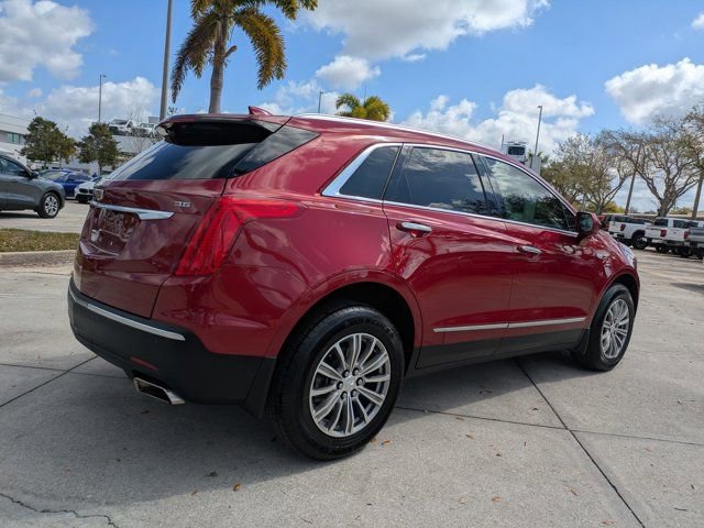 Used 2019 Cadillac XT5 Luxury image 4