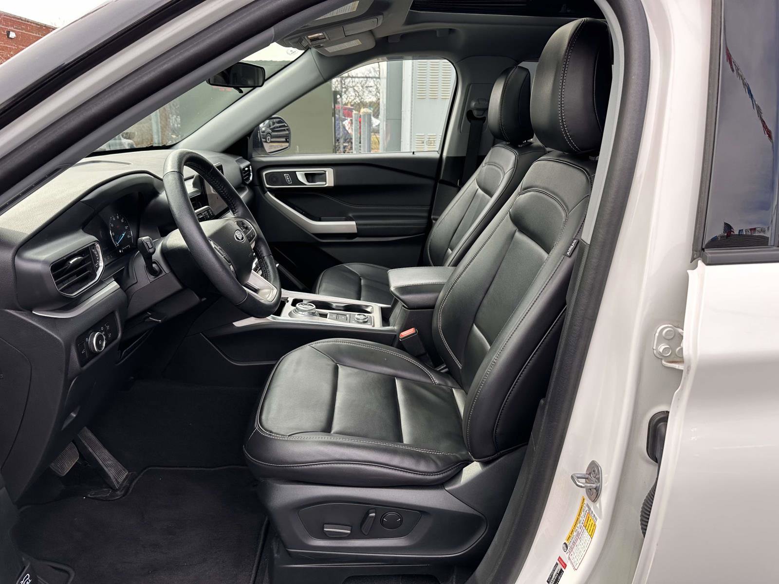 Certified 2023 Ford Explorer XLT w/ Equipment Group 202A image 12