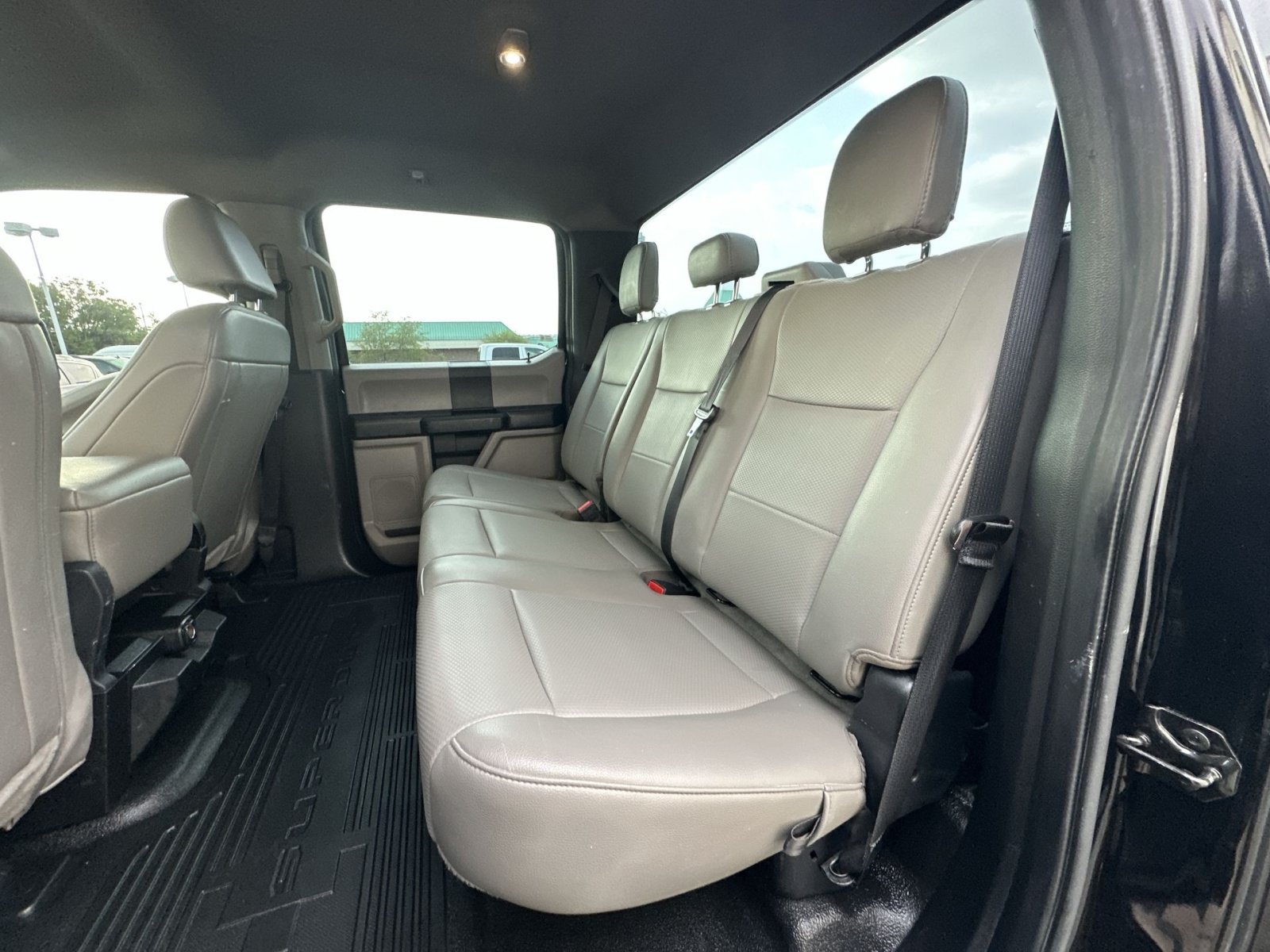 Certified 2021 Ford F250 XL w/ STX Appearance Package AWD/4WD image 31