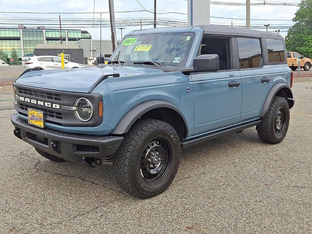 Certified 2023 Ford Bronco Black Diamond AWD/4WD image 4