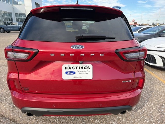 Certified 2024 Ford Escape ST-Line Elite image 2