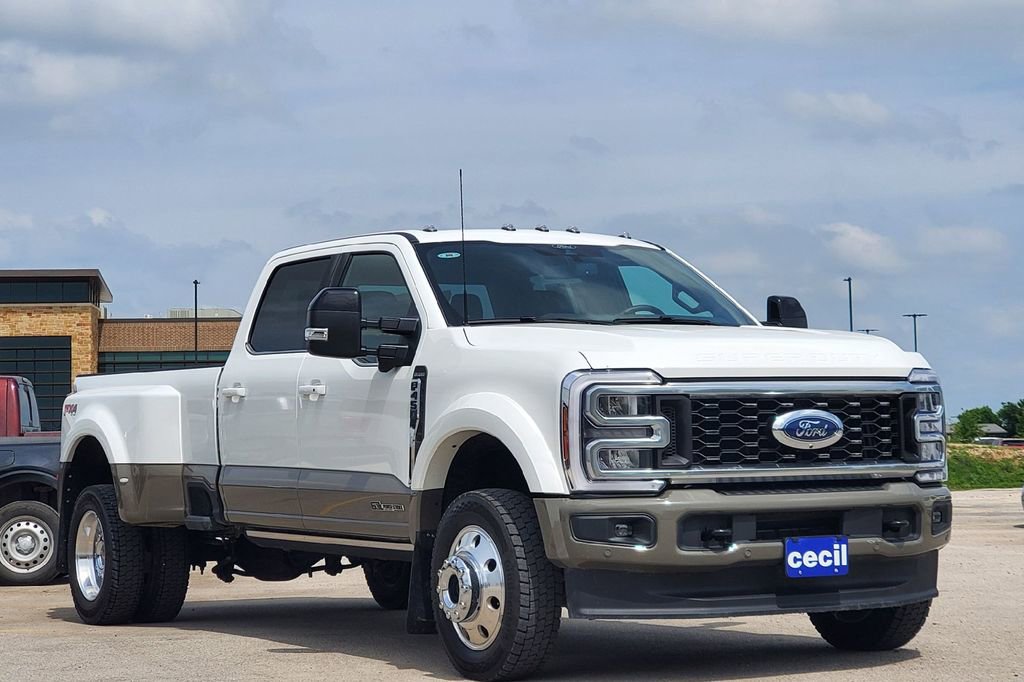 Certified 2026 Ford F450 King Ranch w/ FX4 Off-Road Package AWD/4WD image 26