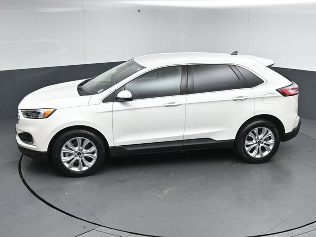 Certified 2023 Ford Edge Titanium w/ Equipment Group 301A image 7