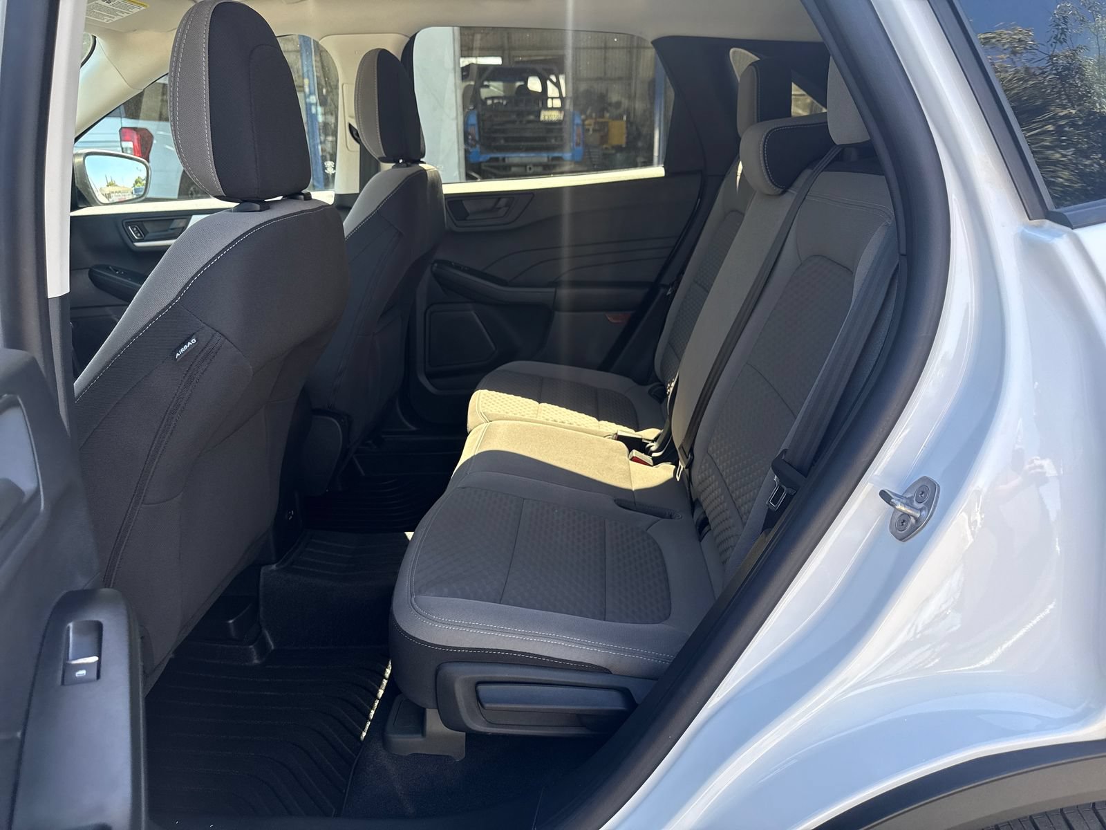 Certified 2022 Ford Escape SE AWD/4WD image 25