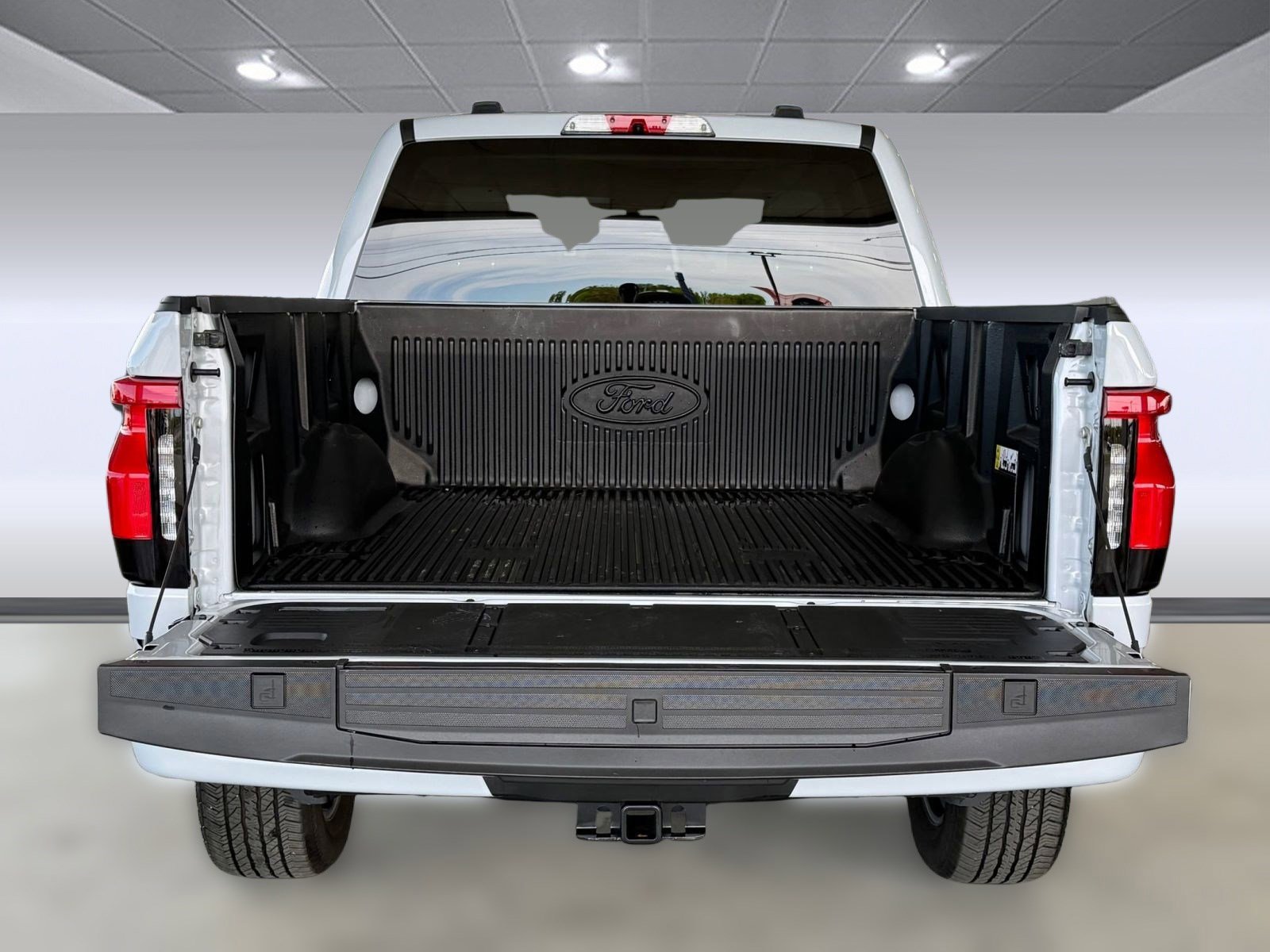 Certified 2025 Ford F150 Lightning Flash image 33