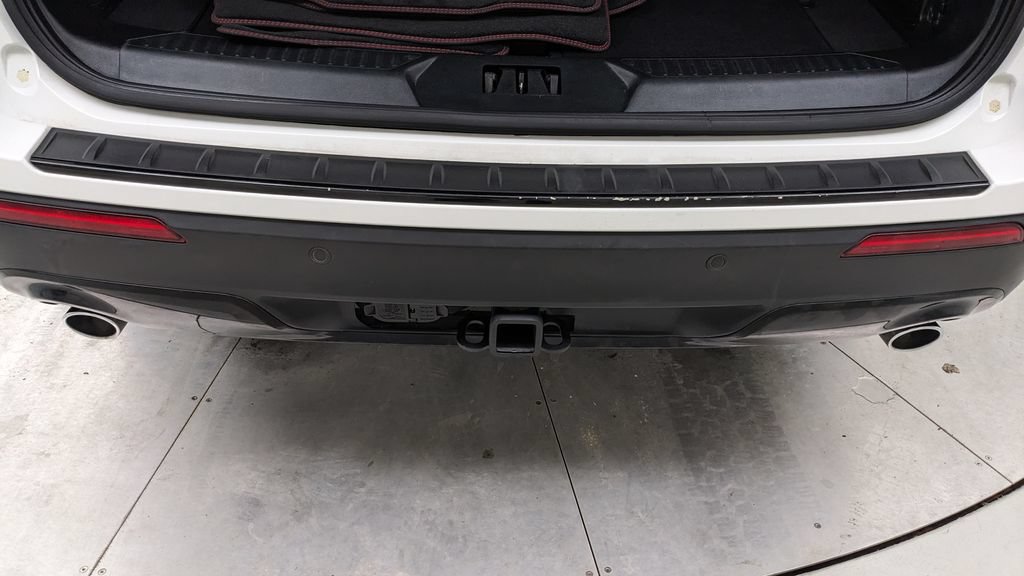 Certified 2023 Ford Explorer ST-Line w/ Class IV Trailer Tow Package AWD/4WD image 7