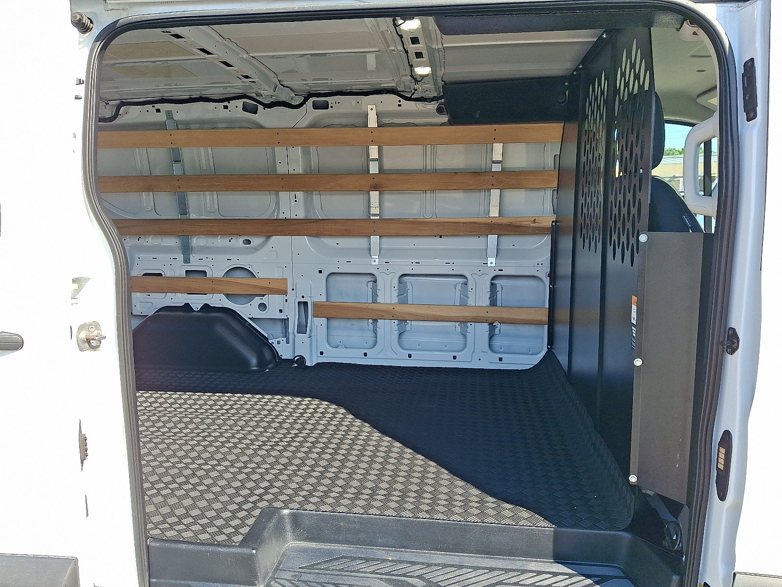 Certified 2025 Ford Transit 250 Low Roof w/ Exterior Upgrade Package RWD image 10