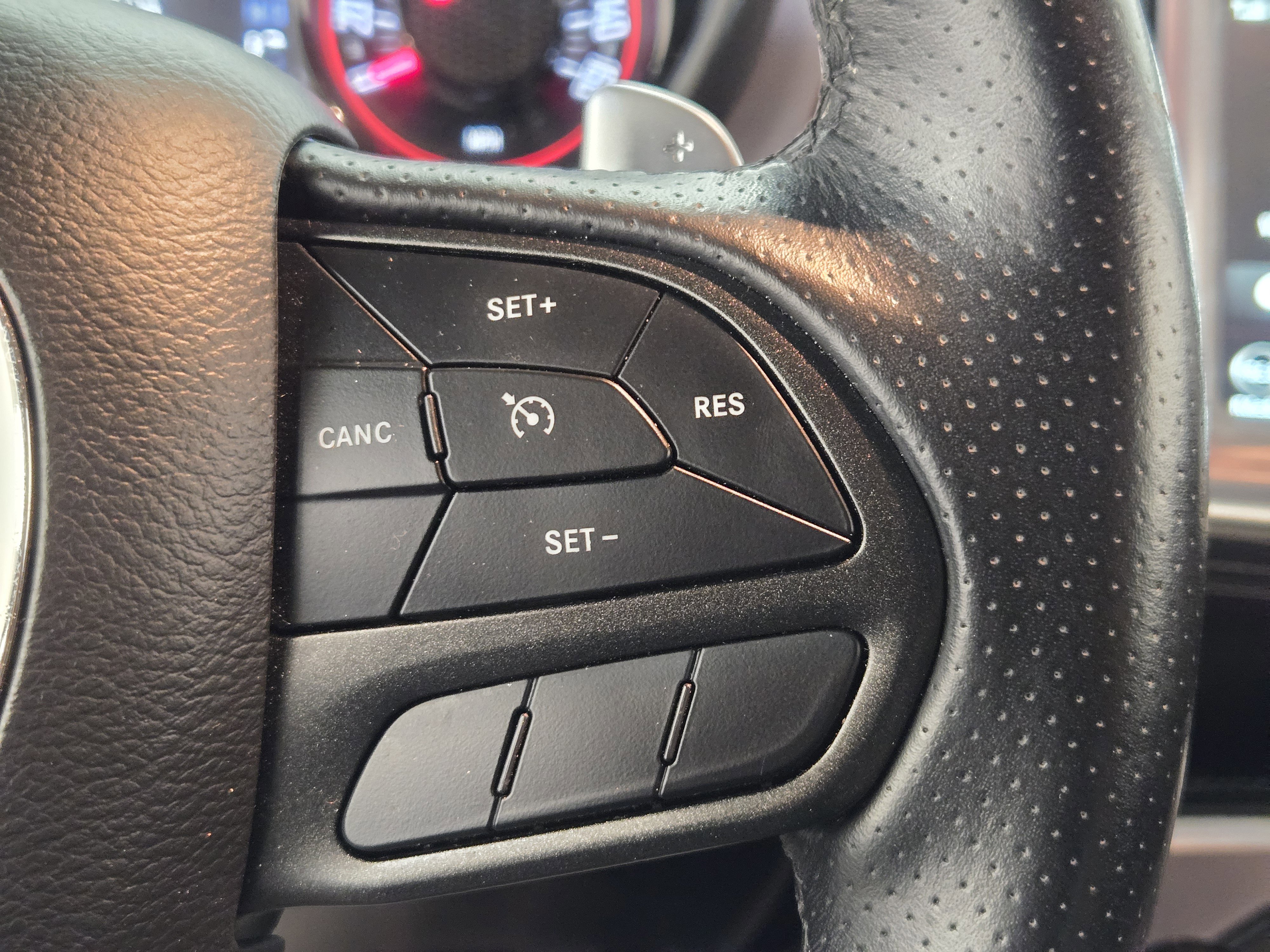 Used 2022 Dodge Challenger GT w/ Plus Package image 29