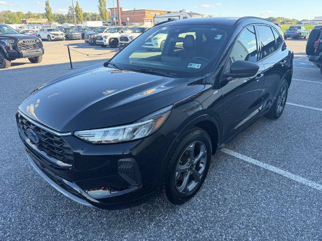 Certified 2024 Ford Escape ST-Line w/ Tech Pack #1 AWD/4WD image 4