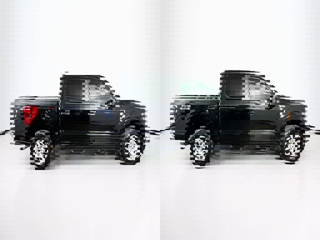 Certified 2023 Ford F150 XLT image 6
