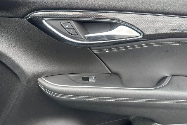 Used 2023 Buick Envision Essence w/ Sport Touring Package image 18