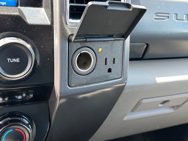 Certified 2017 Ford F550 4x4 Regular Cab Super Duty image 14