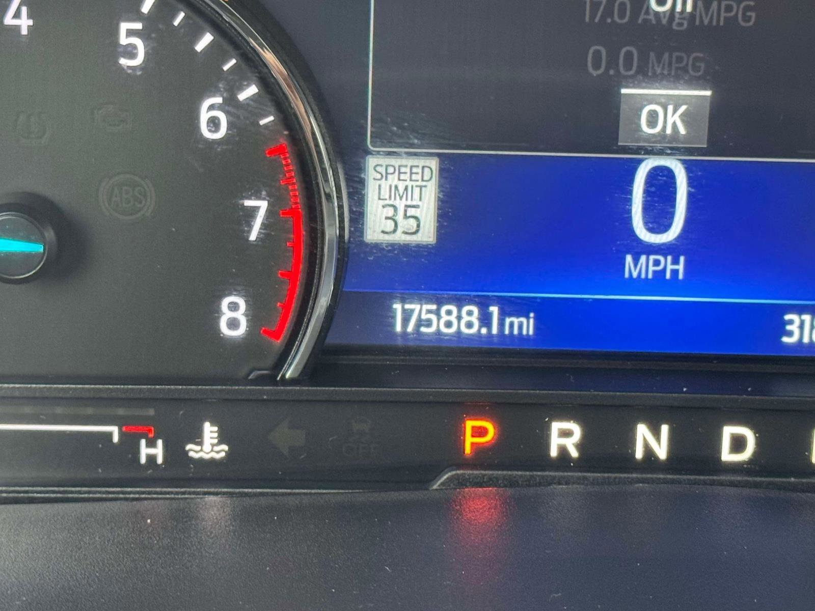 Certified 2022 Ford Explorer XLT w/ Equipment Group 202A image 26