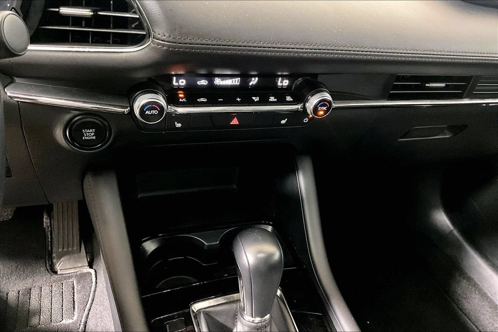 Used 2025 MAZDA MAZDA3 s FWD image 25