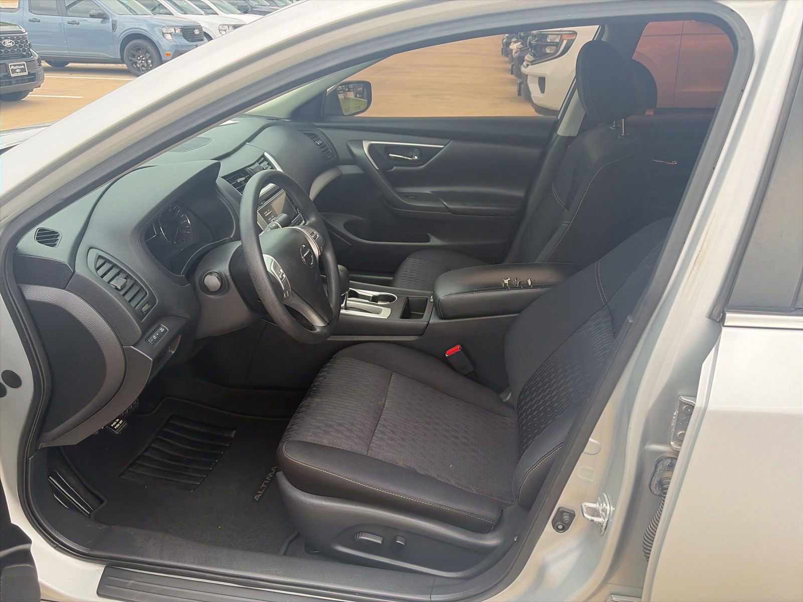 Used 2017 Nissan Altima 2.5 S w/ Power Driver Seat Package image 11