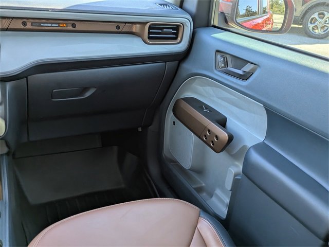 Certified 2023 Ford Maverick Lariat w/ Lariat Luxury Package image 17