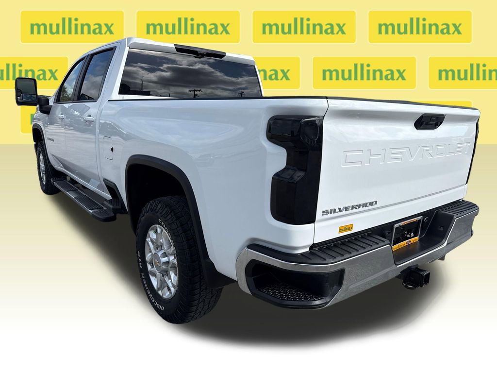 Used 2023 Chevrolet Silverado 2500 LT w/ Convenience Package image 8